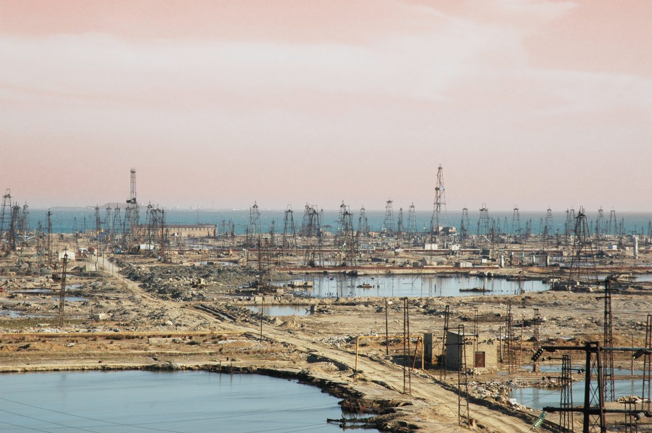 Azeri Light Crude Oil Price , Azerbaijani oil prices dip amid market ...